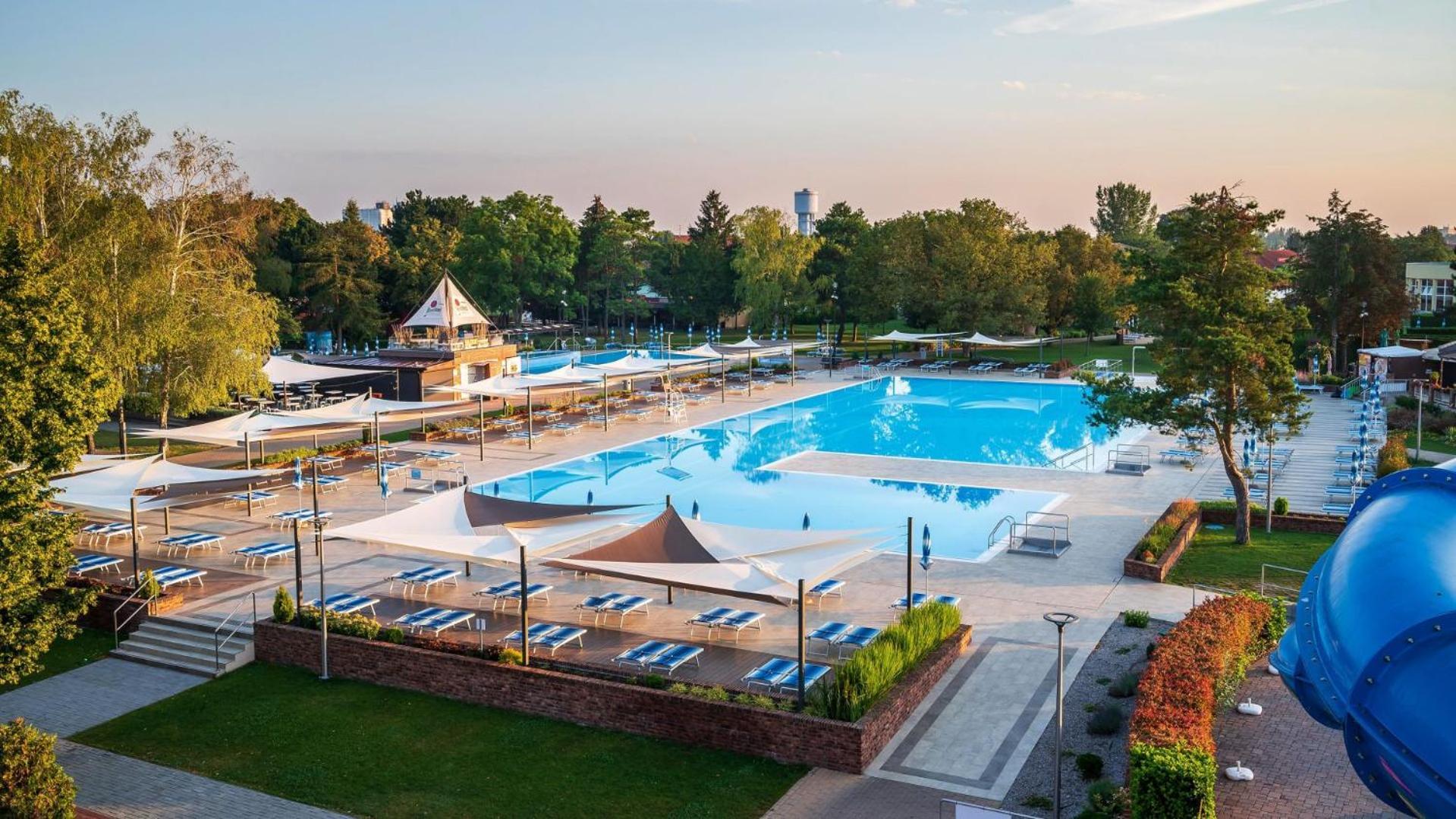 Harmonia Riva Apartman B11 Dunajská Streda Exterior foto
